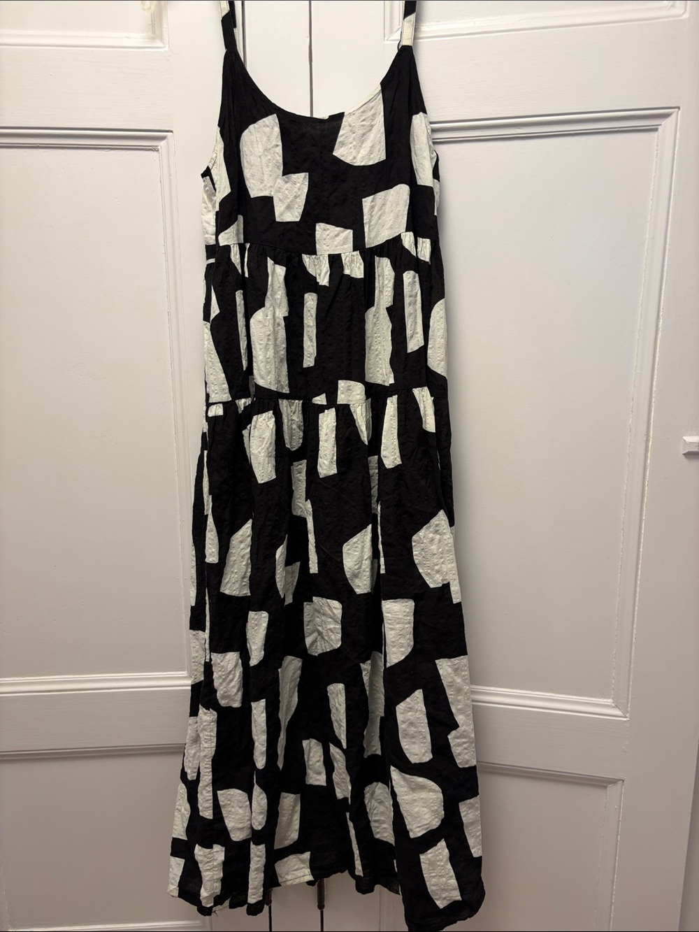 Black and White Abstract Tiered Maxi Dress